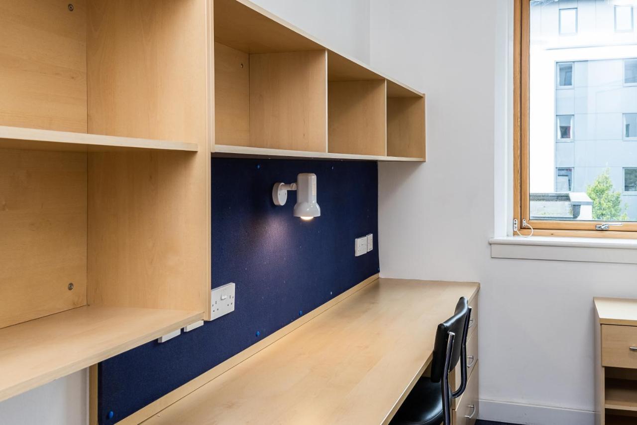 En Suite Rooms, Gillingham - Sk Luaran gambar
