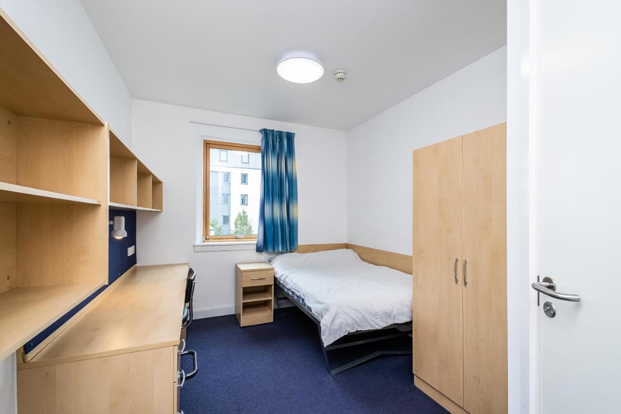 En Suite Rooms, Gillingham - Sk Luaran gambar